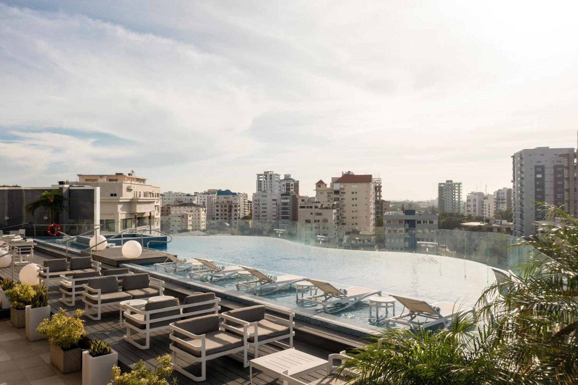 Embassy Suites By Hilton Santo Domingo Exterior foto