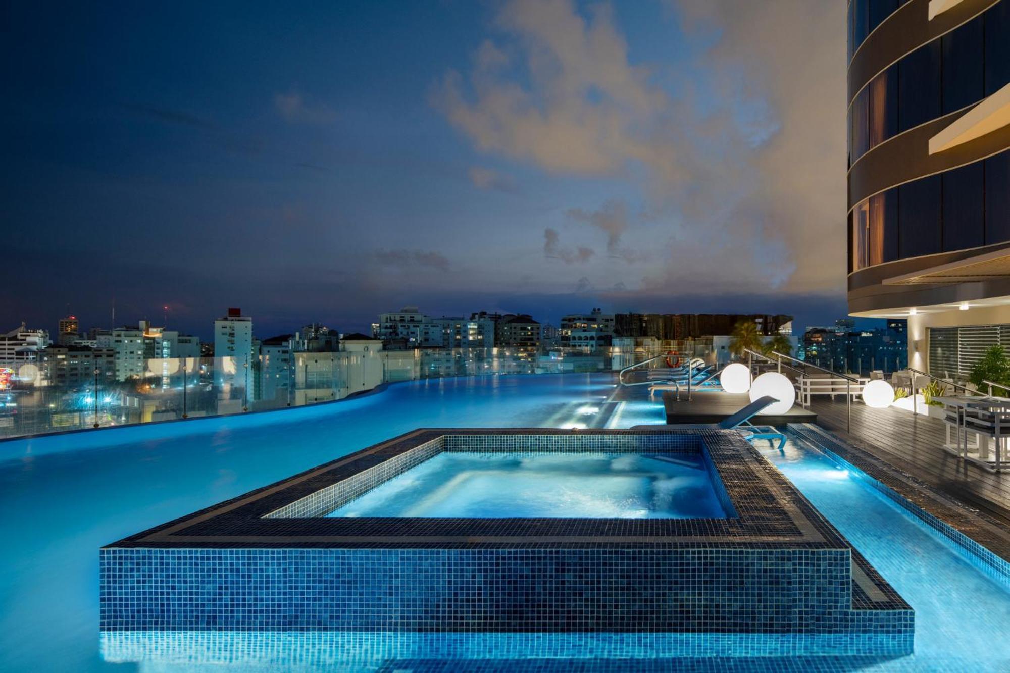Embassy Suites By Hilton Santo Domingo Exterior foto